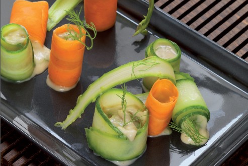 Rouleaux de crudités au Brie