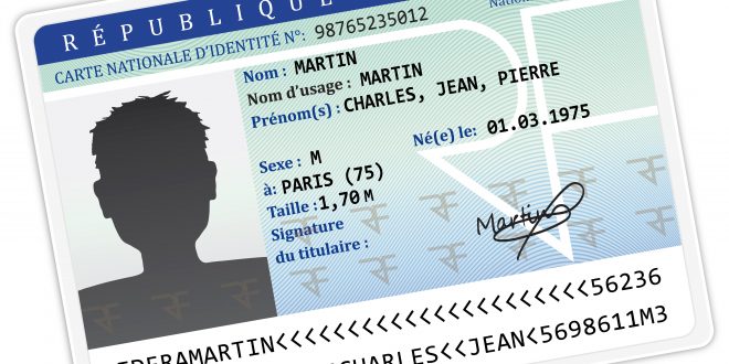 Carte d'identité nationalité française © Albachiaraa / Adobe Stock